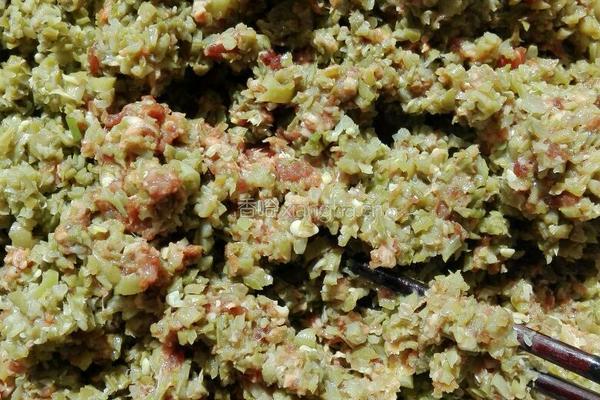 羊肉豆角馅饺子的做法图解9