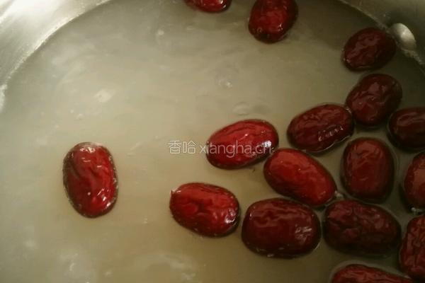 栗子红枣粥的做法图解6