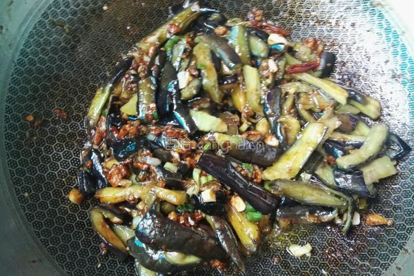  肉末茄子的做法图解7
