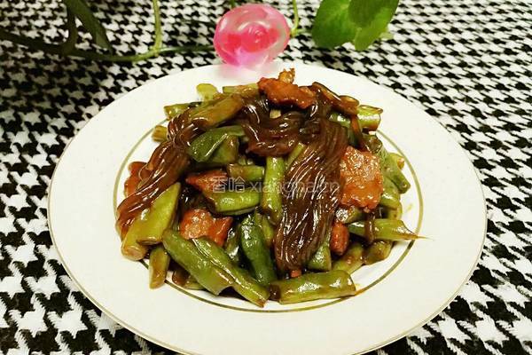 猪肉炖豆角的做法图解12