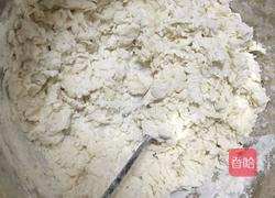 鸡蛋灌饼的做法图解1