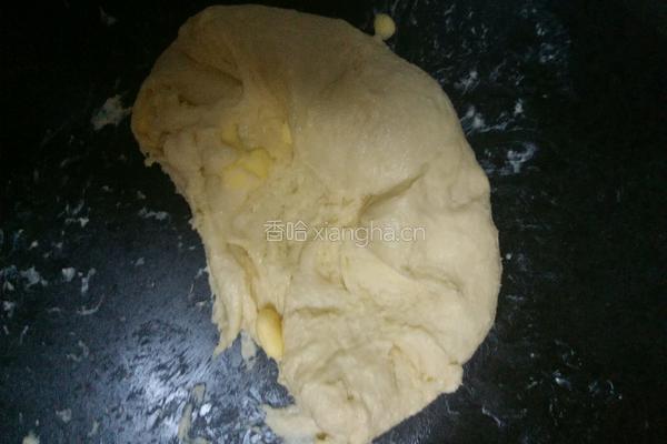 芝香肉松香肠面包的做法图解8