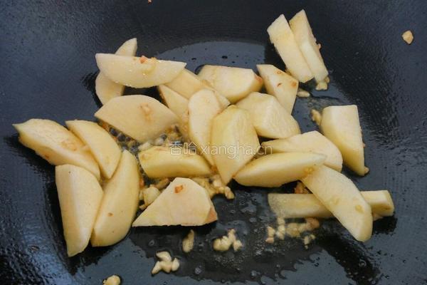 苹果烧肉的做法图解9