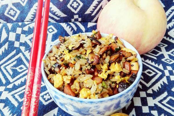 咖喱香菇蛋炒饭