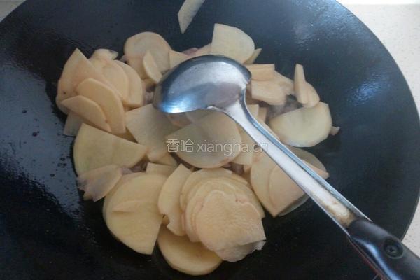 青椒土豆片的做法图解7