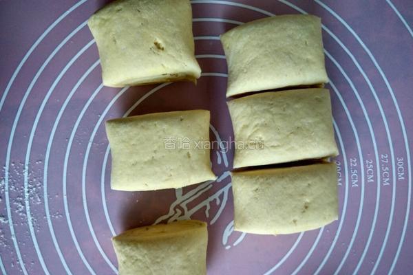 芝麻南瓜千层饼的做法图解6