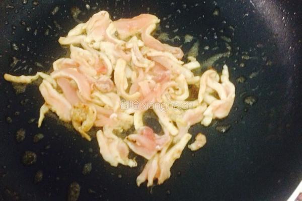 茭白炒肉丝的做法图解3