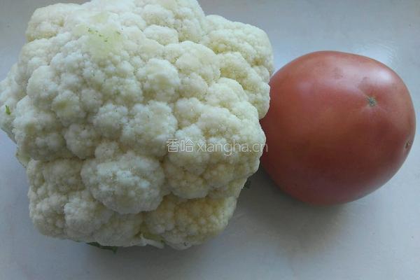 菜花西红柿的做法图解1