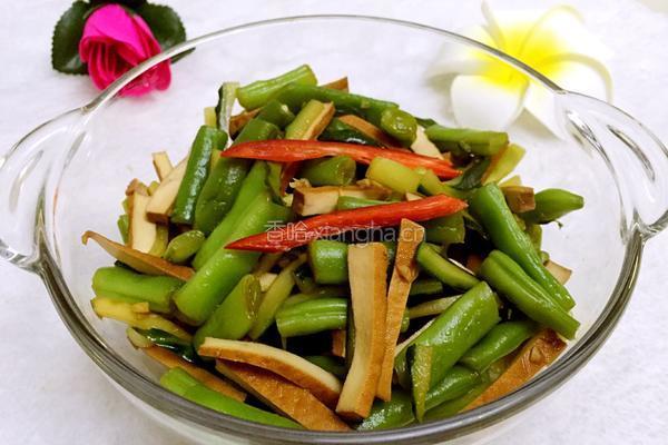 凉拌豆角黄瓜腐干的做法图解5
