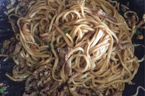 肉丝炒面的做法图解9