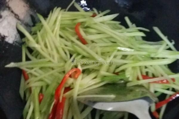 清炒芥兰的做法图解3