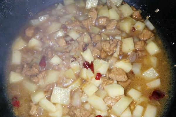 土豆猪肉的做法图解7