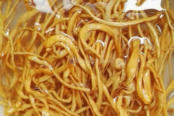 虫草肉丝炒的做法图解1