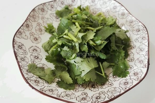 皮蛋拌豆腐的做法图解3