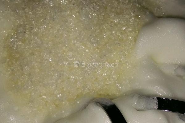 八寸戚风蛋糕的做法图解6