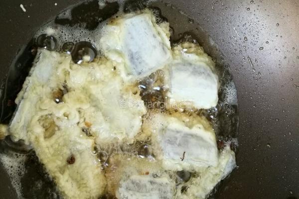 炸带鱼段的做法图解4