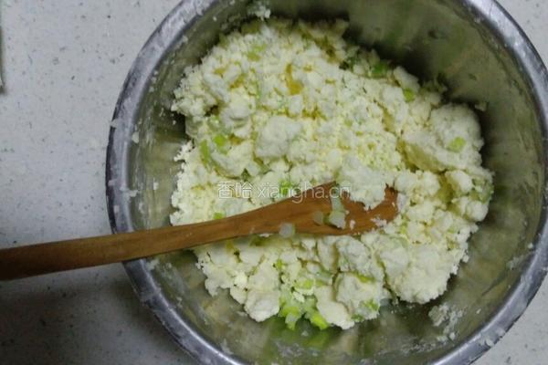 可以可劲吃的香葱脆饼的做法图解1