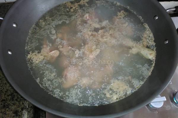 冬瓜淮山炖老鸭的做法图解2