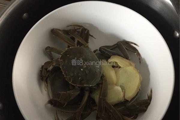 清蒸大闸蟹的做法图解3