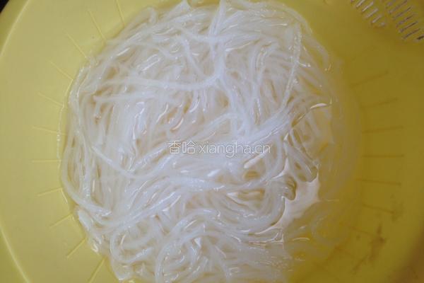 水果布丁的做法图解1