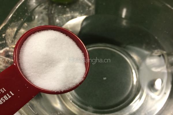 香煎吞拿鱼块的做法图解1