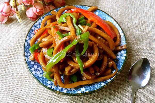 青椒炒油豆腐丝的做法图解8
