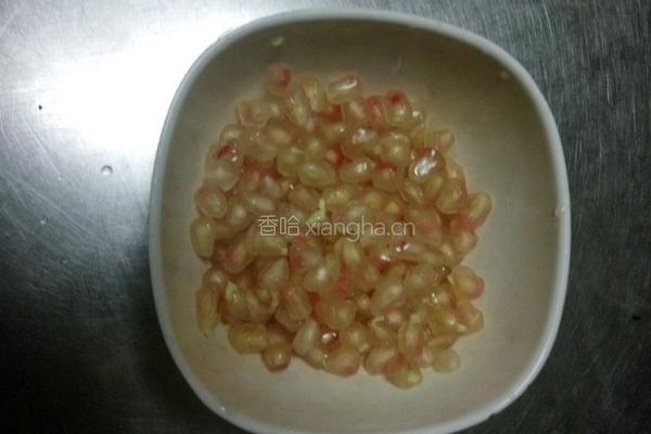 吉祥三宝(石榴 玉米 红萝卜)的做法图解7