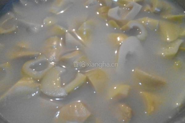 咸肉炖鲜笋的做法图解6