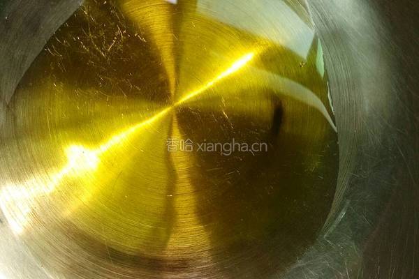 金针菇炒蒜苔的做法图解1