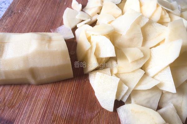 土豆片烧肉的做法图解4