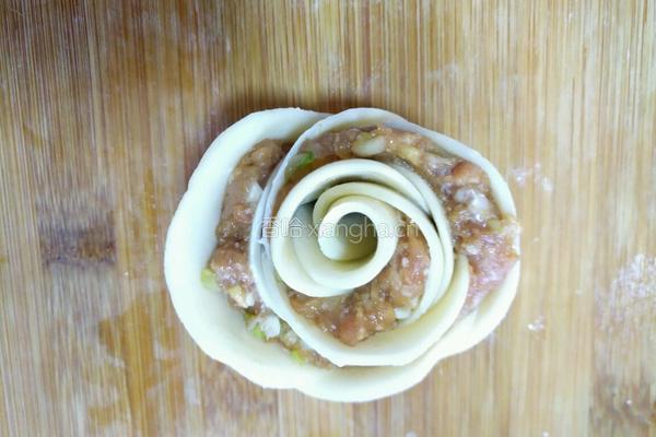 玫瑰饺子的做法图解6