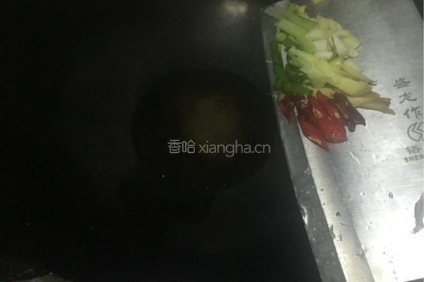 香辣面筋的做法图解2