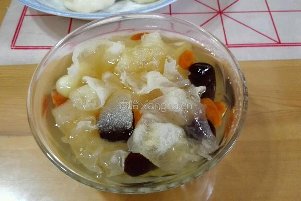 银耳莲子红枣羹的做法图解9