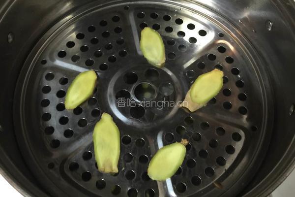 清蒸大闸蟹的做法图解2