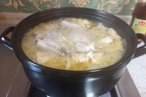 酸菜炖排骨的做法图解6