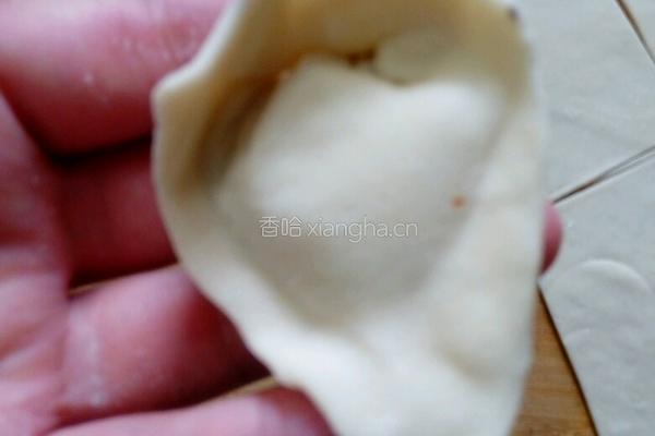 香菇肉馅大馄饨的做法图解7