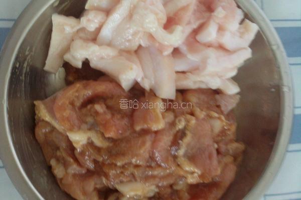 豆皮西红柿肉片汤的做法图解5
