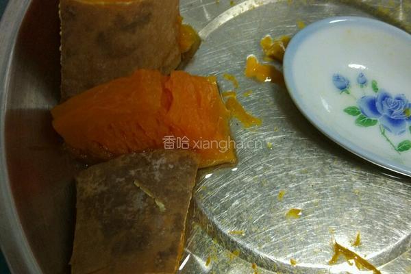 南瓜巧克力熔岩蛋糕的做法图解7