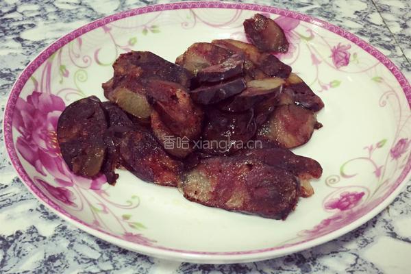 清炒芹菜香肠的做法图解3