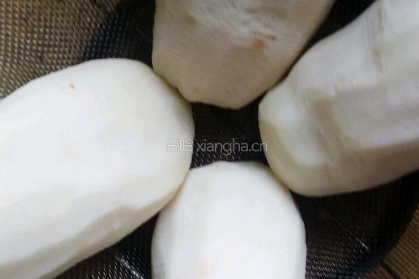 干炸土豆的做法图解1