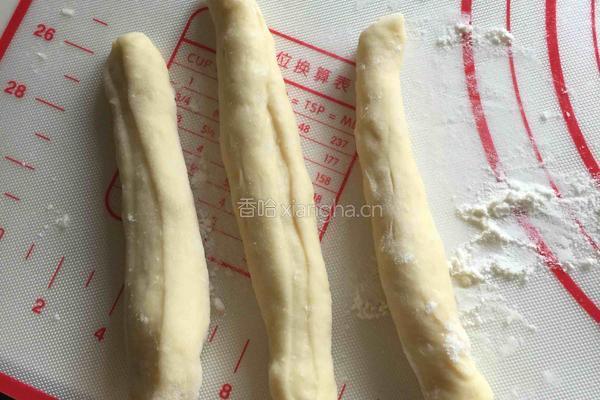 蜂蜜辫子软麻花的做法图解5