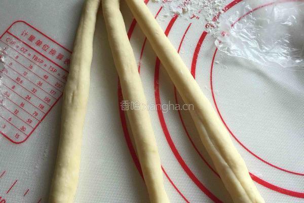 蜂蜜辫子软麻花的做法图解6
