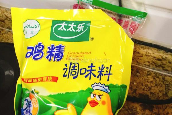 “兮子凉菜大全”之凉拌西芹条的做法图解6