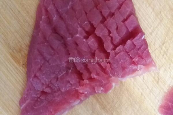 蕃茄酱炒牛肉的做法图解2