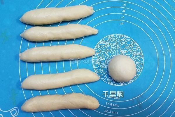 黄油花朵面包的做法图解5