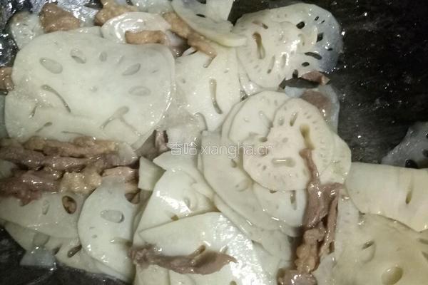 肉丝炒莲藕的做法图解7