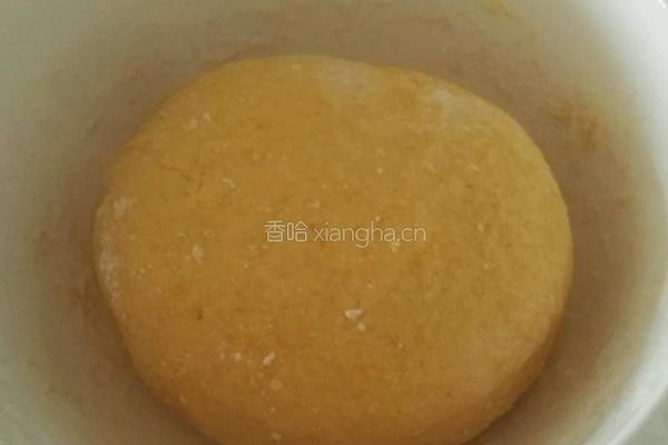 小刺猬南瓜豆沙包的做法图解3