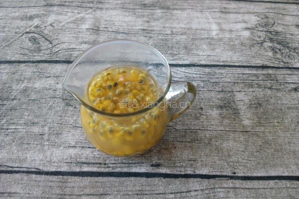 鸡蛋果蜂蜜柚子茶的做法图解5