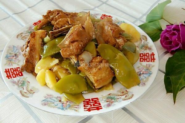 猪骨炖豆角土豆的做法图解11