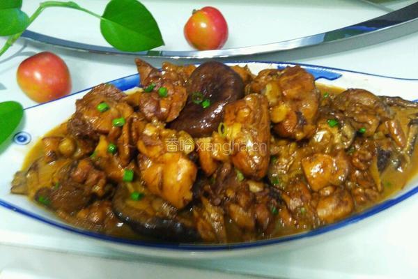 香菇炖鸡肉的做法图解8